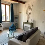 La Grenille Апартаменти *