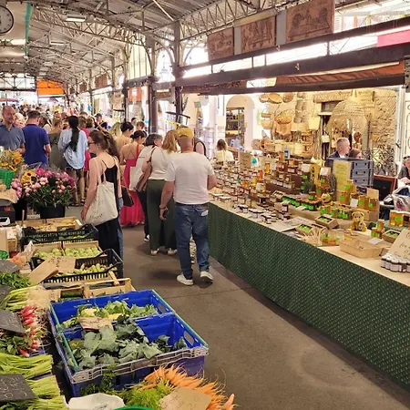 Апартаменти La Grenille Антіб