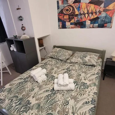 La Grenille Apartment *