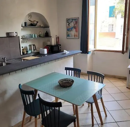 Apartment La Grenille